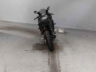 Yamaha YZF-R25