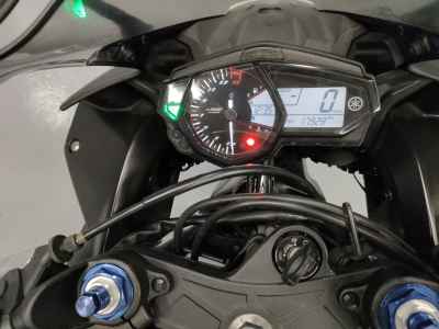 Yamaha YZF-R25