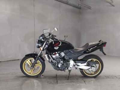 Honda CB250F