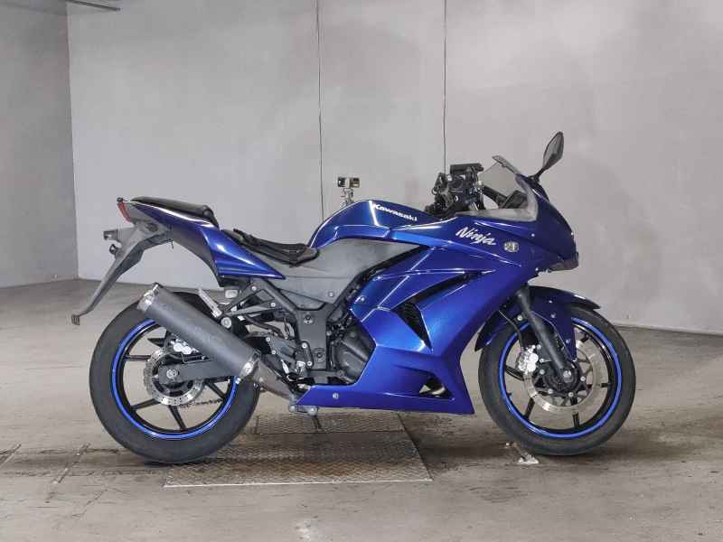 Kawasaki Ninja 250R 2011
