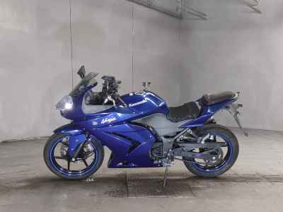 Kawasaki Ninja 250R 2011