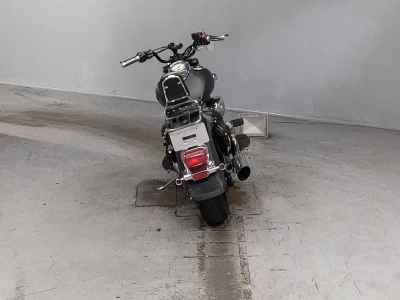 Suzuki Intruder 400 Classic 2013