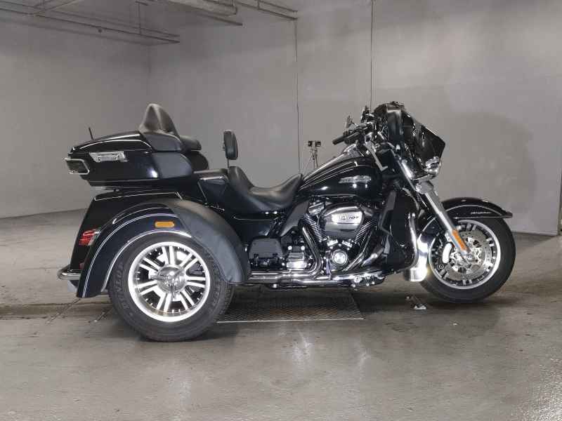 Harley-Davidson Electra Glide FLHTCU1750 Trike 2016