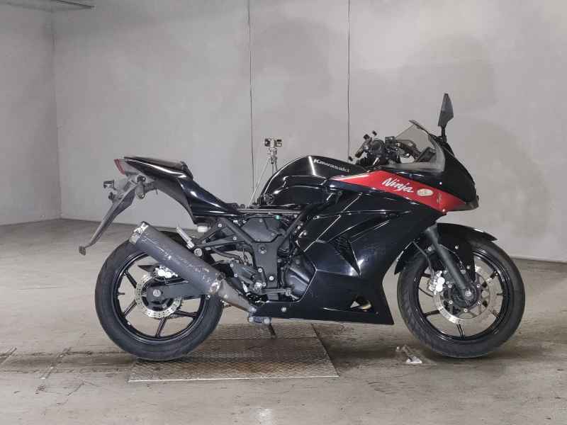 Kawasaki Ninja 250R 2011