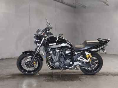 Yamaha XJR1300 2012