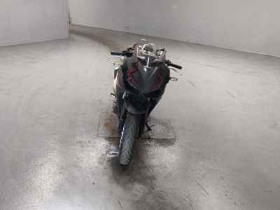 Honda CBR400R 2021
