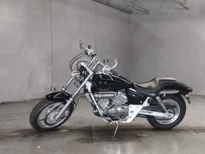 Honda Magna 250 2023