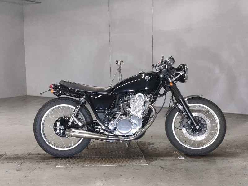Yamaha SR400 2020
