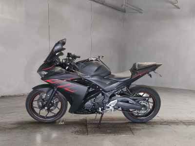 Yamaha YZF-R25