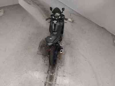 Yamaha YZF-R25