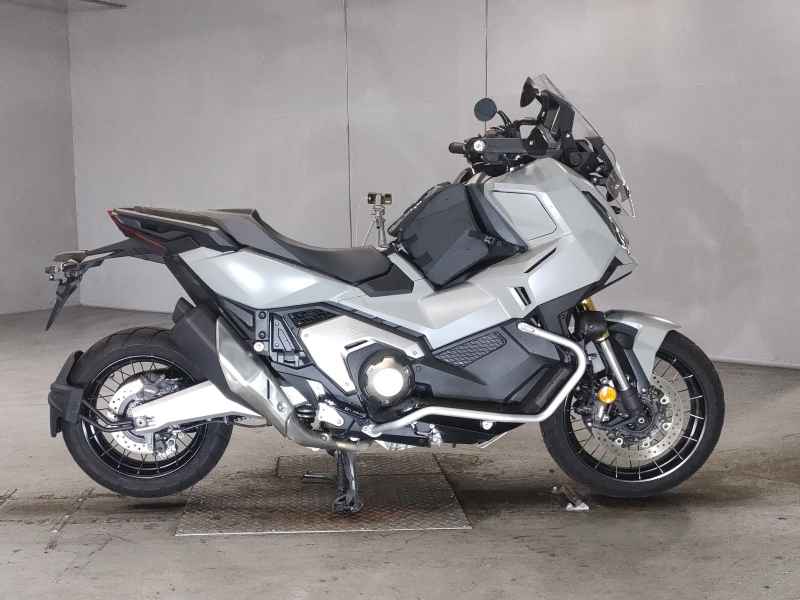Honda X-Adv 750 2025
