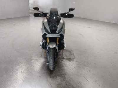 Honda X-Adv 750 2025