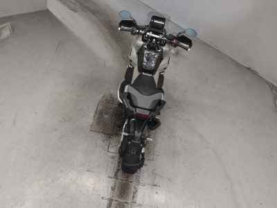 Honda X-Adv 750 2025