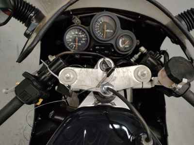 Suzuki RGV250