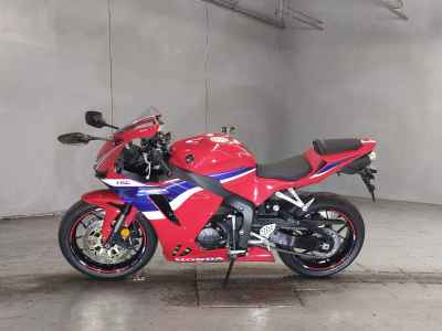 Honda CBR600RR 2024