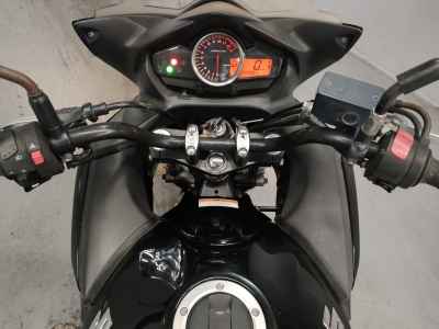 Suzuki GSR250F