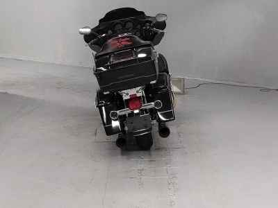 Harley-Davidson Electra Glide FLHTCUI1450 2005