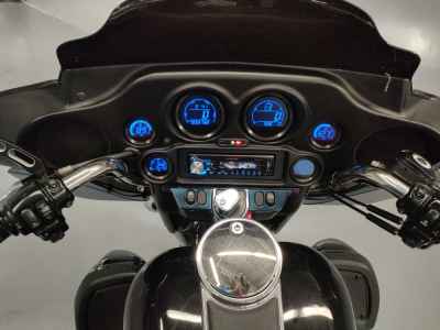 Harley-Davidson Electra Glide FLHTCUI1450 2005