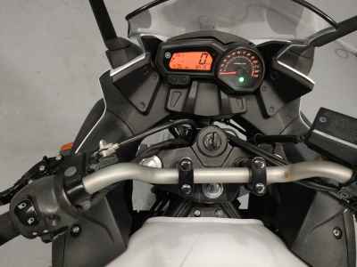 Yamaha FZ6-R 2009