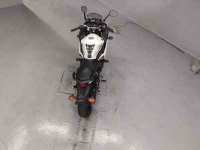 Yamaha FZ6-R 2009
