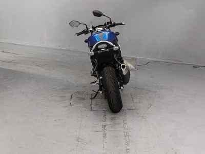 Suzuki GSR750 2013