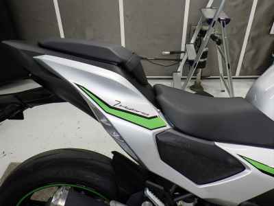 Kawasaki Ninja 7 Hybrid 2025