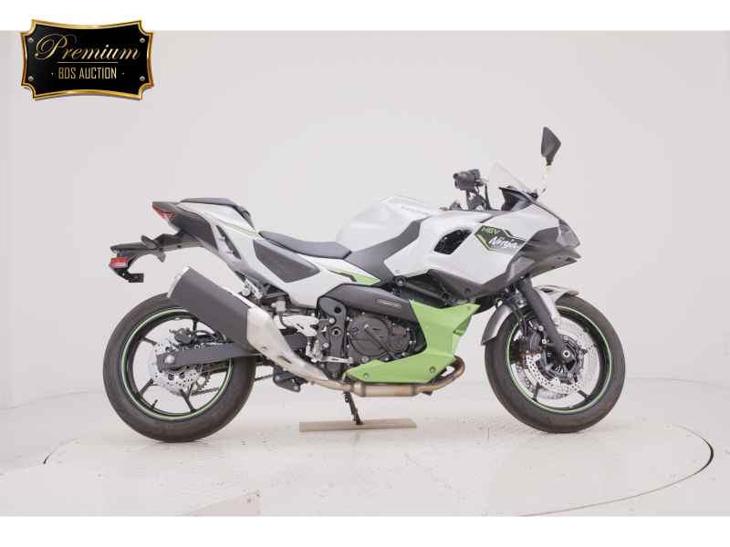 Kawasaki Ninja 7 Hybrid 2025