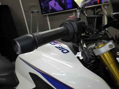BMW G310R 2017