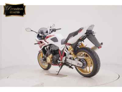Honda CB1300SF 2021