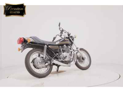 Suzuki GS400 2025