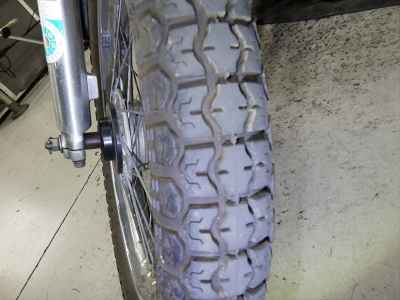 Suzuki GS400 2025