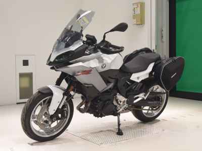 BMW F900XR 2023