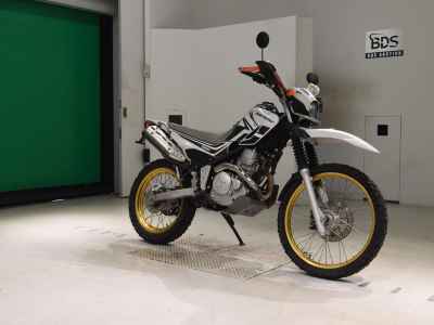 Yamaha XT250 Serow 2018