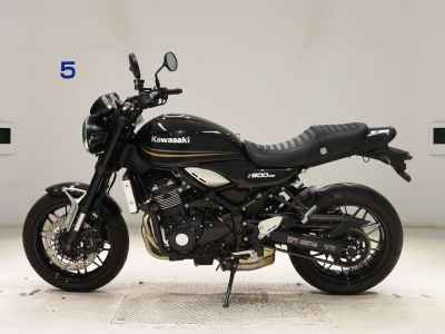 Kawasaki Z900RS 2018