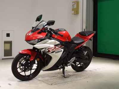 Yamaha YZF-R25 2015