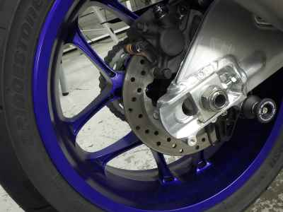 Yamaha YZF-R1M 2025