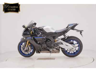 Yamaha YZF-R1M 2025