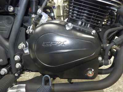 Kawasaki GPX Legend Twin 2021