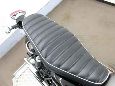 Kawasaki W800 2025