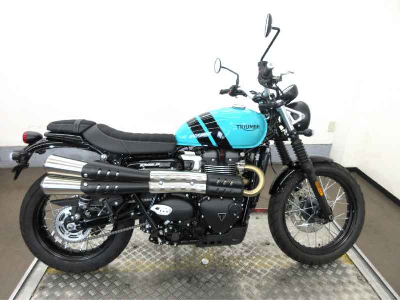 Triumph Street Scrambler 2025