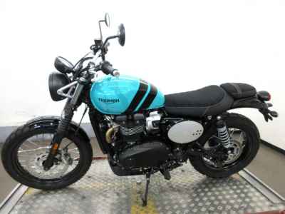 Triumph Street Scrambler 2025