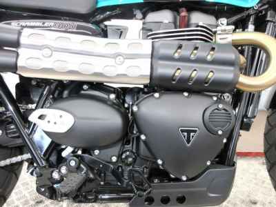 Triumph Street Scrambler 2025