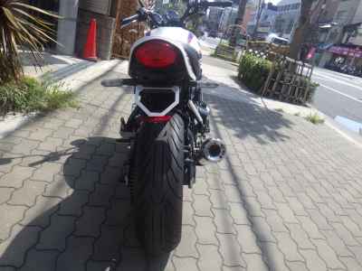 Kawasaki Z900RS 2022