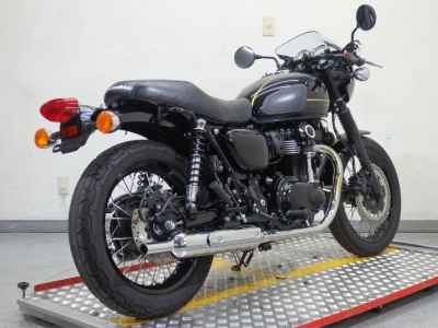 Kawasaki W800 Cafe 2022