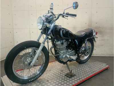 Yamaha SR400 2012