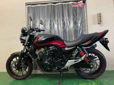 Honda CB400SF 2016