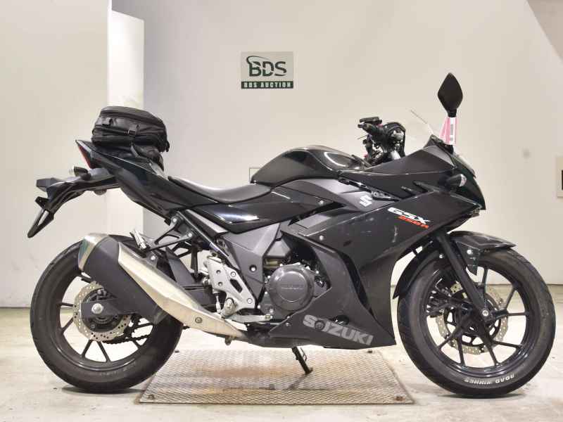 Suzuki GSX250R