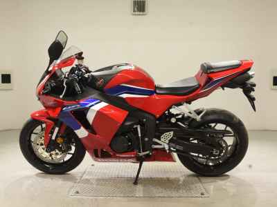 Honda CBR600RR 2021