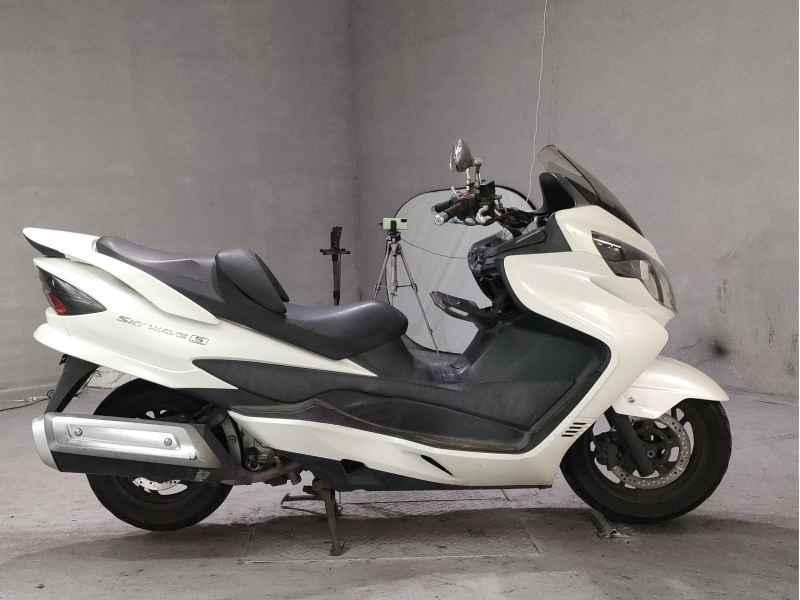 Suzuki Skywave 250S