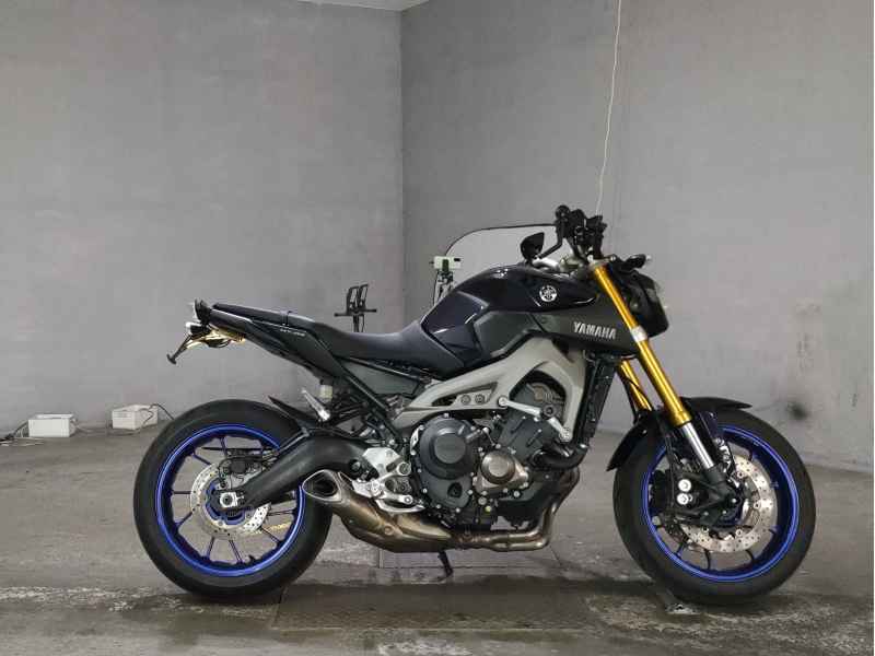 Yamaha MT-09 2015